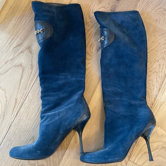 Gucci Shoes - Authentic Gucci Vintage Blue Suede Boots